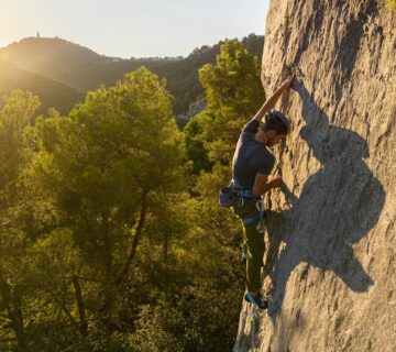 How to start rock climbing? Expert tips from Toni Jelenić!
